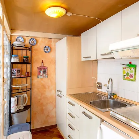 La Casa Di Raffy Апартаменты Генуя